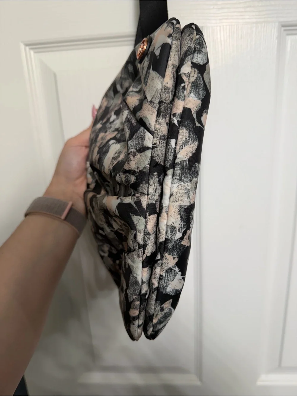 lululemon athletica Printed Cosmetic Bag - Black & Blush